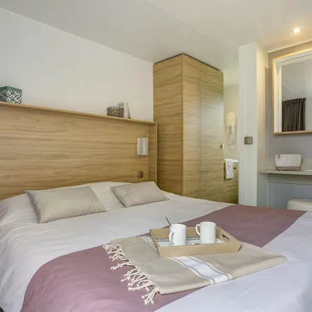 Nautilus 4p 2bdrms Airconpremium Campsite *