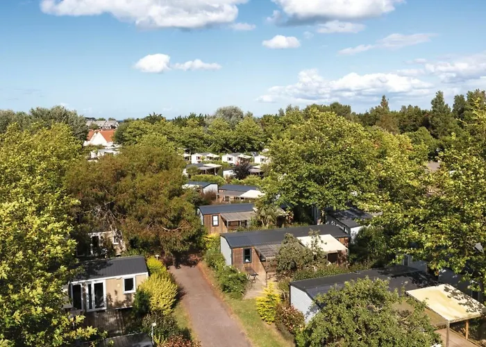 Nautilus 4p 2bdrms Airconpremium Campsite *